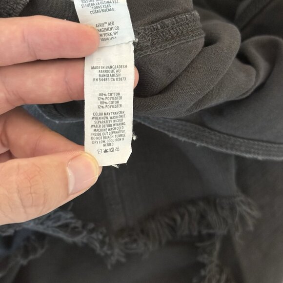 Aerie American Eagle Denim Dark Grey Romper Overalls Cutoff Shorts Large - Picture 14 of 15